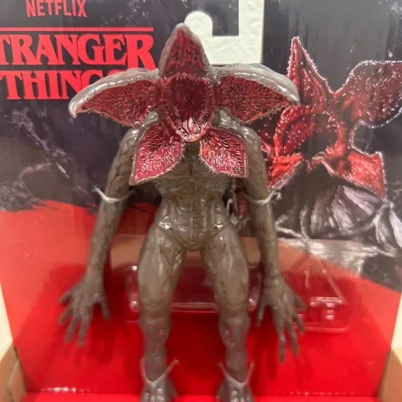 STRANGER THINGS UPSIDE DOWN GLOW DEMOGORGON 7”ACTION FIGURE VINYL NETFLIX TOY - Picture 5 of 7